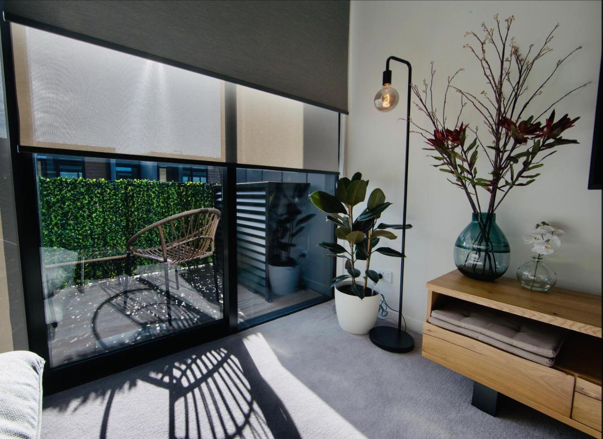 Funk In The City - Luxury Laneway Apartment With Single Garage クライストチャーチ エクステリア 写真